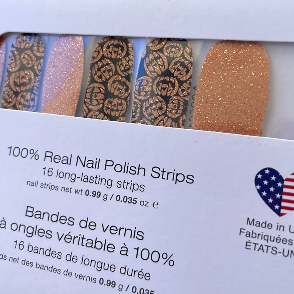 #20j Jack of All Trades Color Street Nail Decor